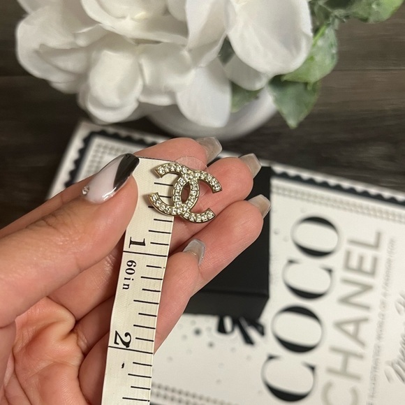 CHANEL Classic Gold CC Crystal Stud Earrings - Picture 8 of 9